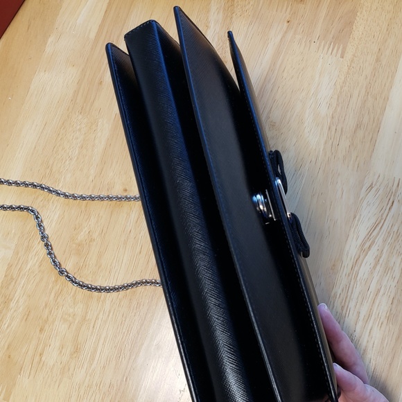 Salvatore Ferragamo Black Saffiano Vara Bag - Picture 10 of 16